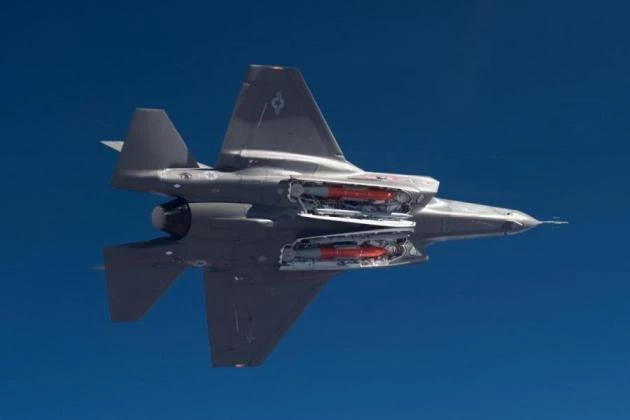 F-35: Το μαχητικό πέμπτης γενιάς των ΗΠΑ γίνεται stealth… πυρηνικό (βίντεο)